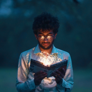 Using Metaphors to Enhance Your Storytelling: A Guide to Engaging Narratives
